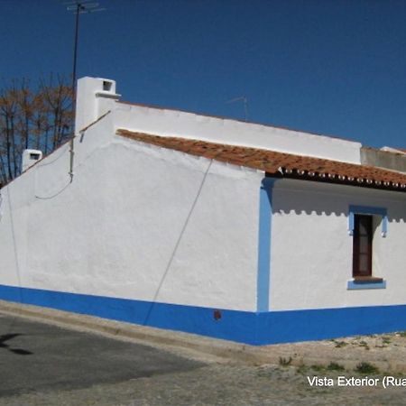 Casinha de Montoito Exterior foto