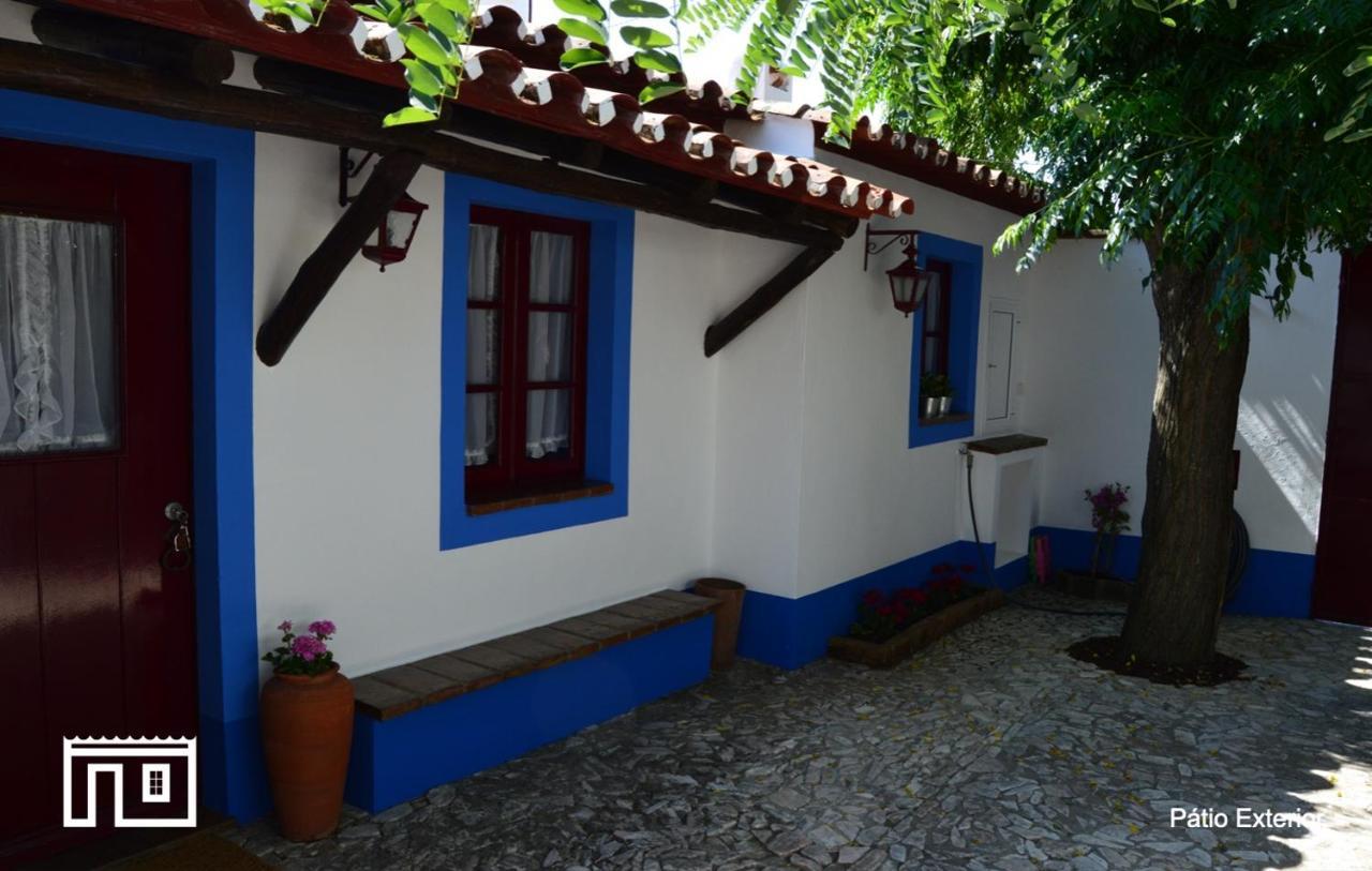 Casinha de Montoito Exterior foto